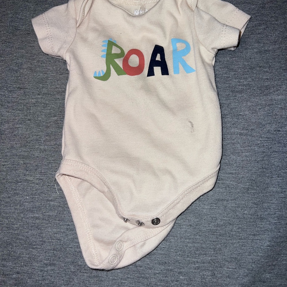 76 pieces of 0-3 baby boy clothing